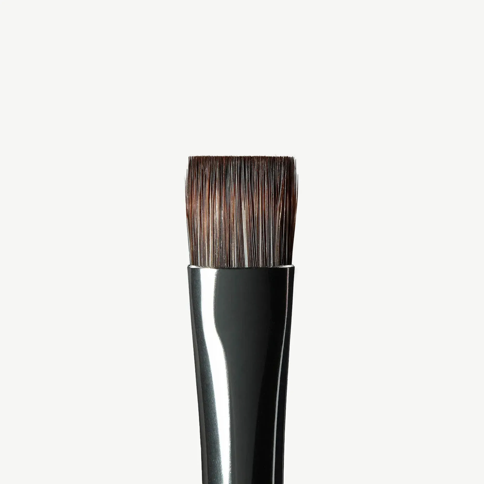 A1 Pro Brush Flat Definer Brush - Image 2